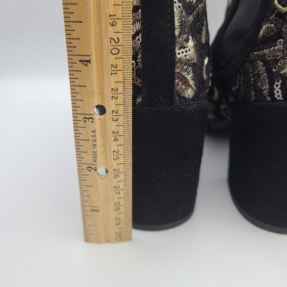 Stuart Weitzman Women's Sz 6.5 M Mediate Sequins Embroidered Metallic Bo… - Picture 7 of 11